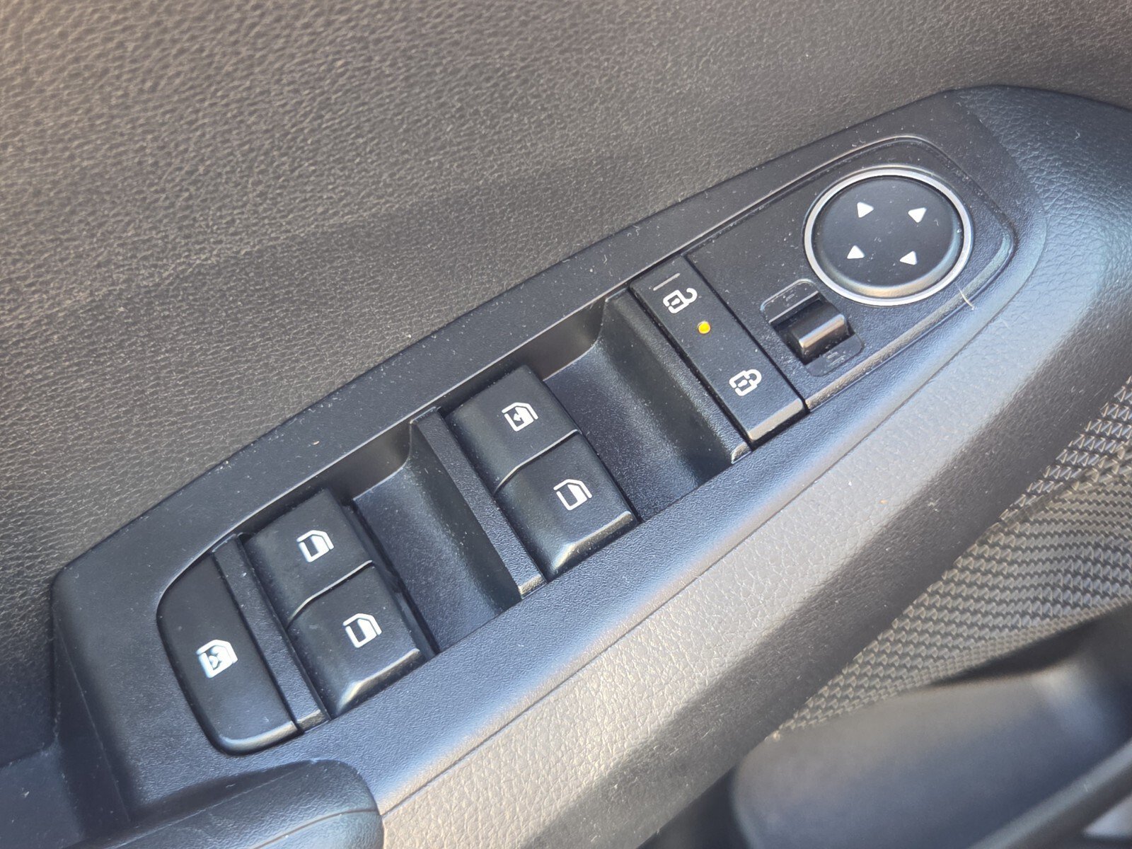 Used 2024 Steel Gray Kia LX image 30