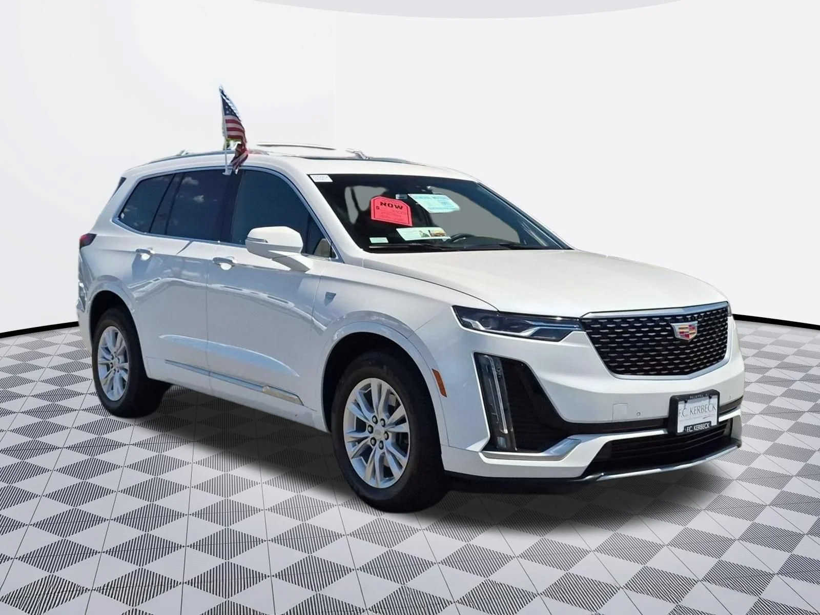 Used 2024 Crystal White Tricoat Cadillac AWD Luxury image 2