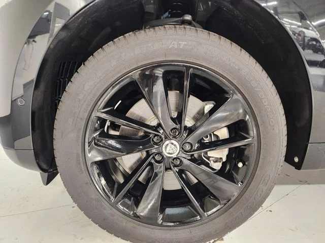 2026 Jaguar F-Pace R-Dynamic S - Photo 8
