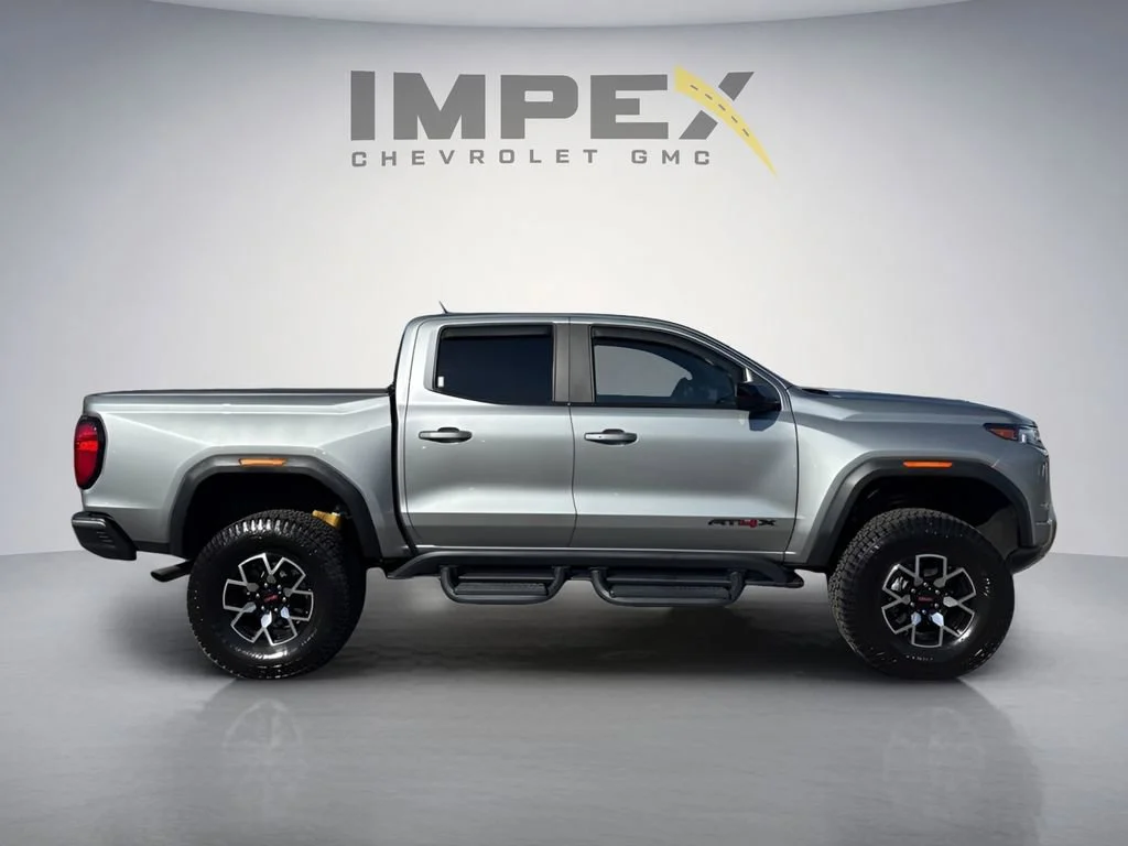 Used 2023 Sterling Metallic GMC AT4X image 6