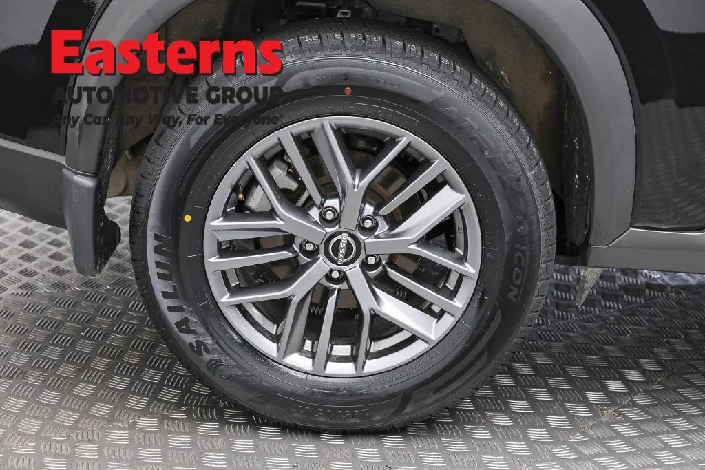 Used 2024 Black Nissan S image 31