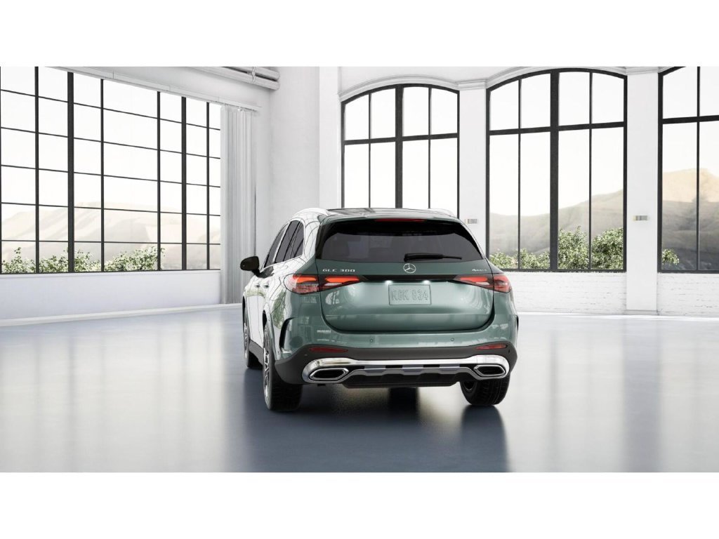 New 2026 Verde Silver Metallic Mercedes-Benz GLC 300 image 68