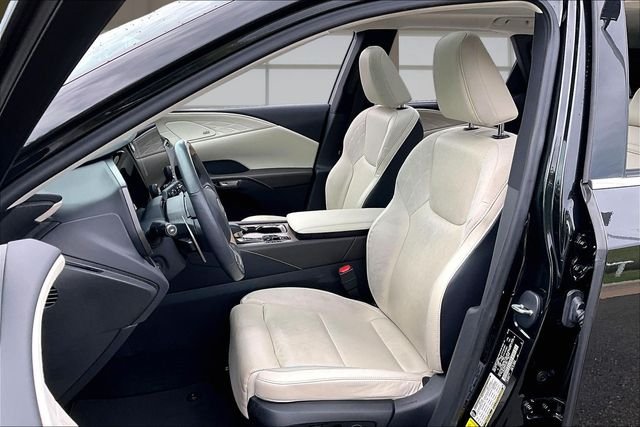 Used 2023 Black Lexus 350 Luxury image 25