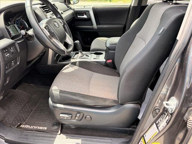 Used 2018 Magnetic Gray Metallic Toyota SR5 image 11