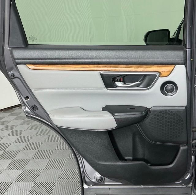 Used 2018 Gray Honda EX-L image 21