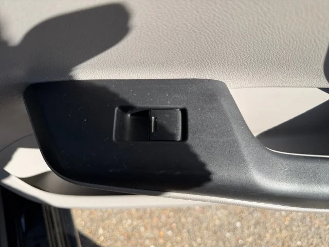 Used 2013 Black Honda LX image 32