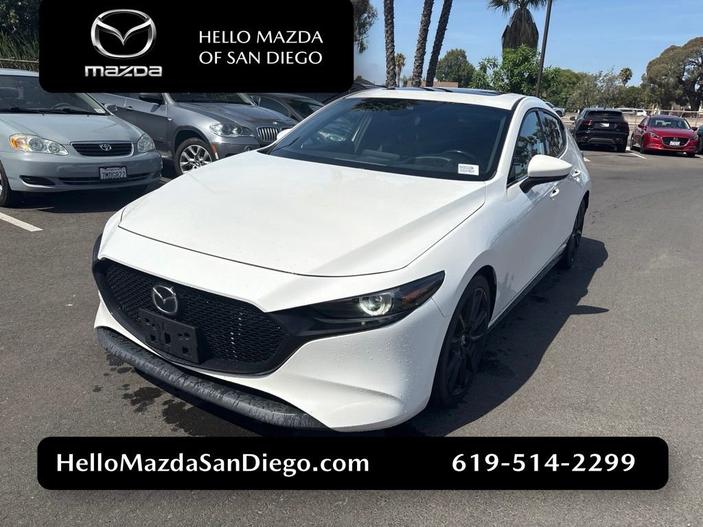 Used 2020 Snowflake White Pearl Mica Mazda Premium image 1