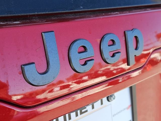 New 2026 Red Hot Pearl-Coat Exterior Paint Jeep Laredo image 27
