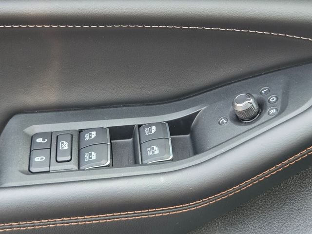 Used 2025 Gray Jeep Overland image 27