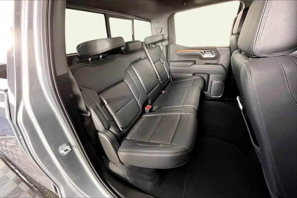 Used 2025 Sterling Metallic GMC Denali image 25