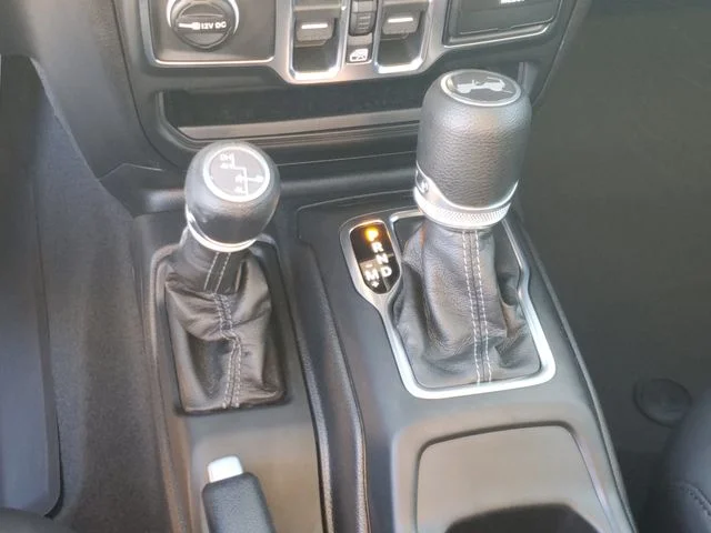 New 2026 Anvil Clearcoat Jeep Sport S image 24
