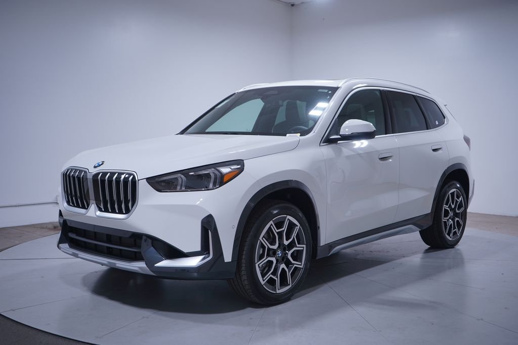 2026 BMW X1 xDrive28i's photo