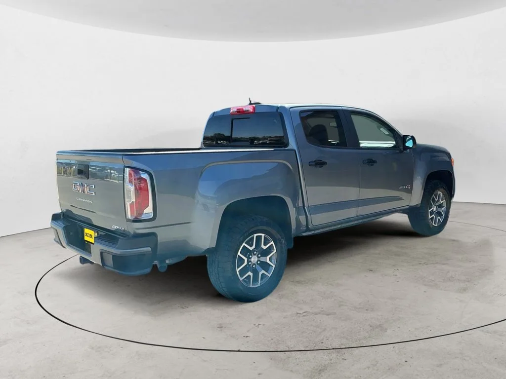 2022 GMC Canyon AT4 - Photo 8