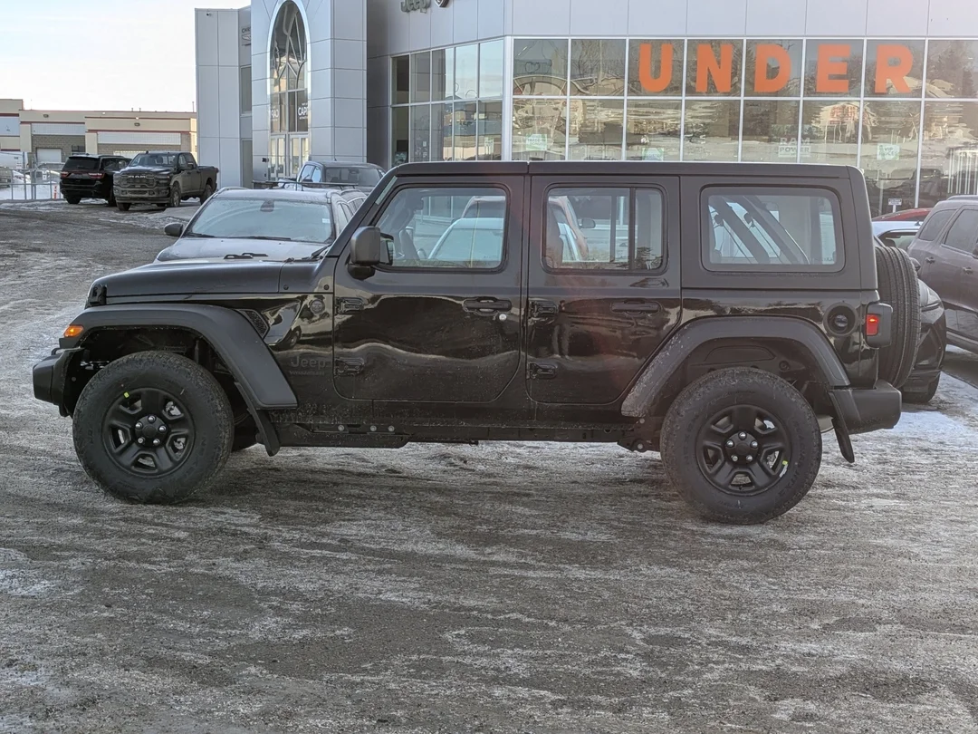 New 2026 Black Jeep Sport - - 4x4 - 3.6L V6 Engine - 12.3 Uconnect 5 - 3- Piece Hardtop - 8- Speed Auto & More! image 5