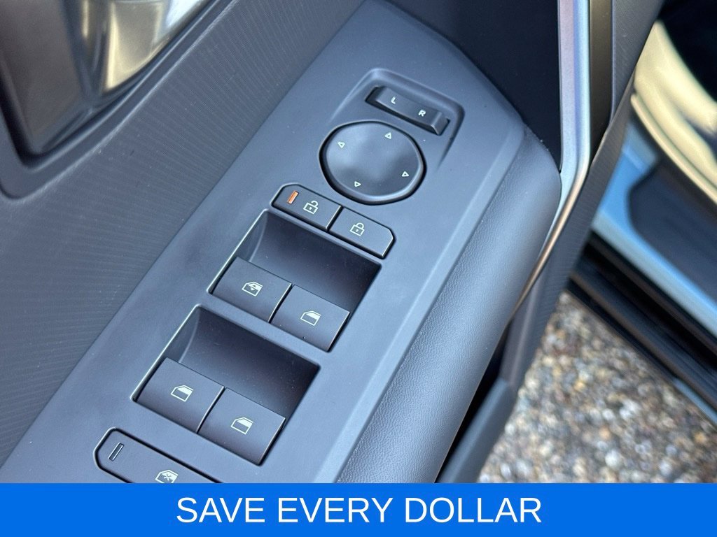 Used 2027 Blue Kia X-Line S image 7
