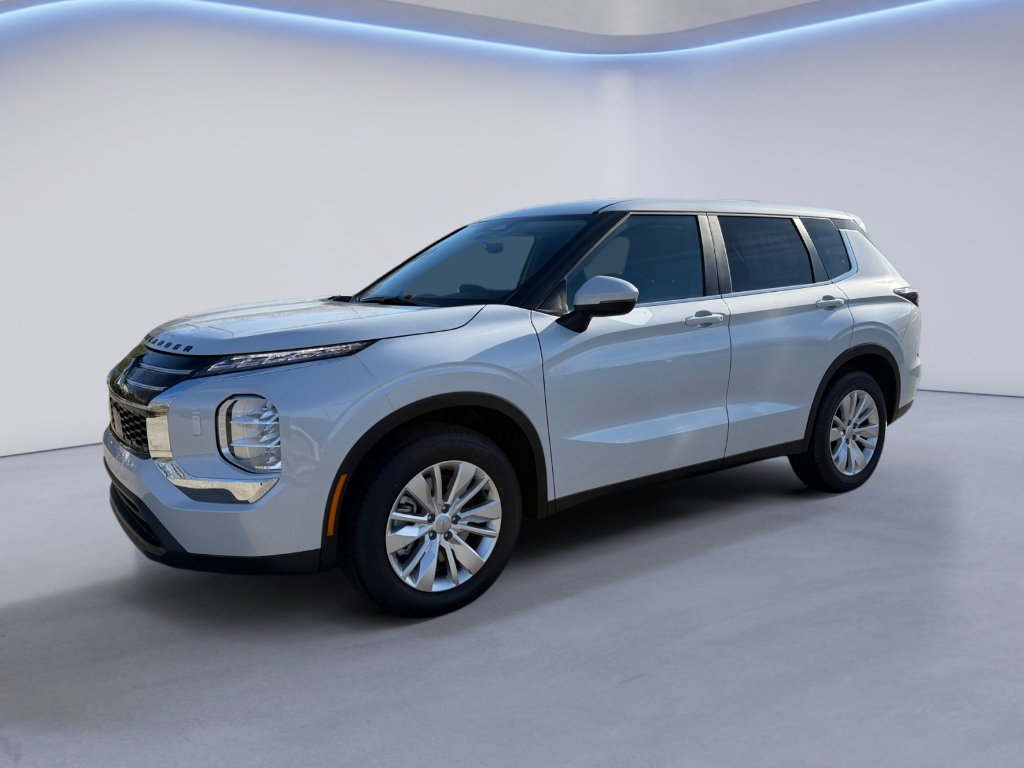 New 2026 White Diamond Mitsubishi ES image 7