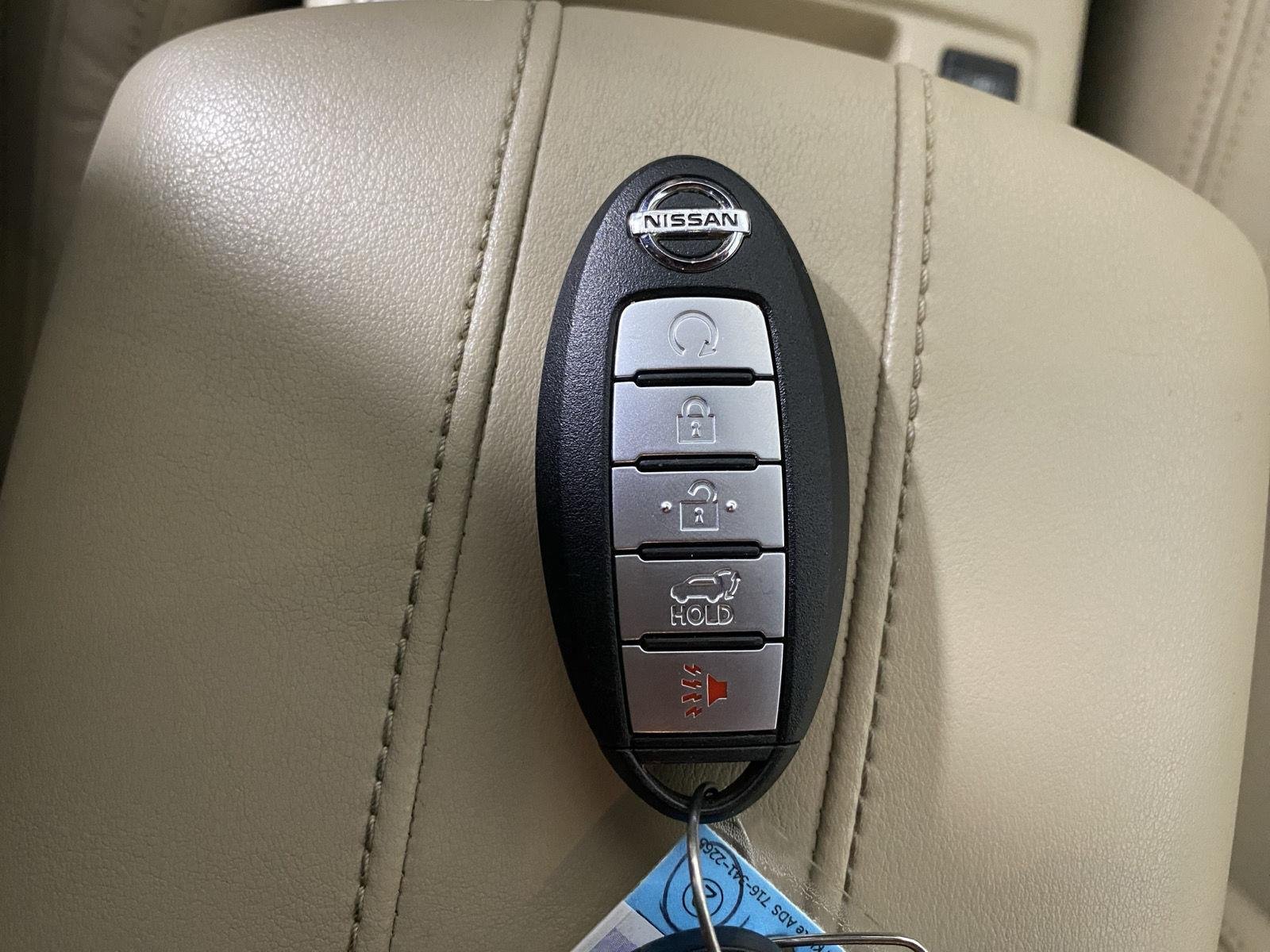 Used 2017 Palatial Ruby Nissan SL image 17