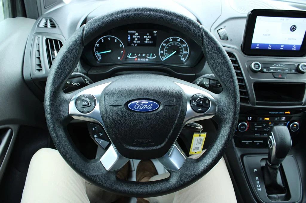 Used 2022 Black Metallic Ford XLT image 32