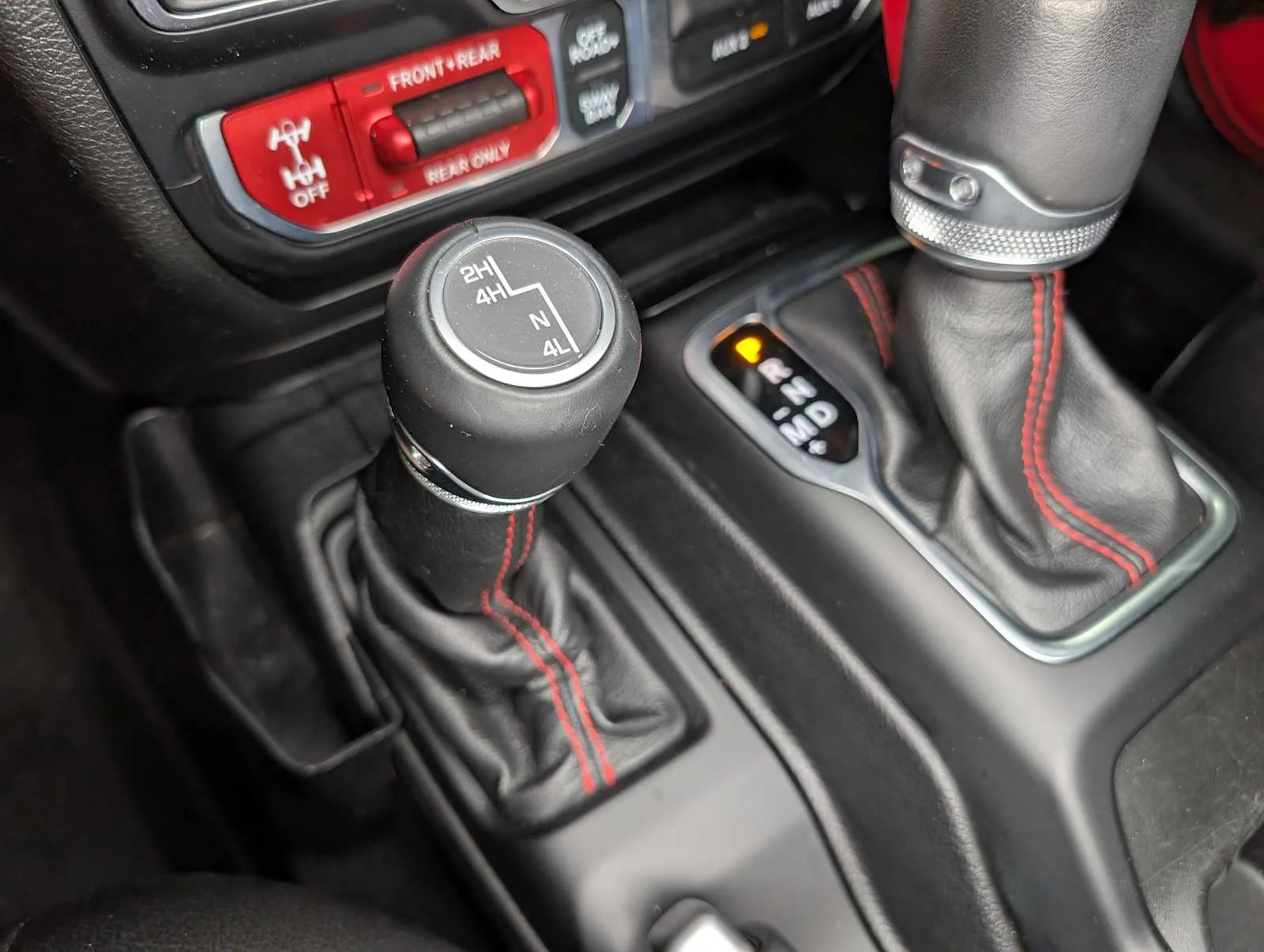 Used 2020 Firecracker Red Clearcoat Jeep Rubicon image 32