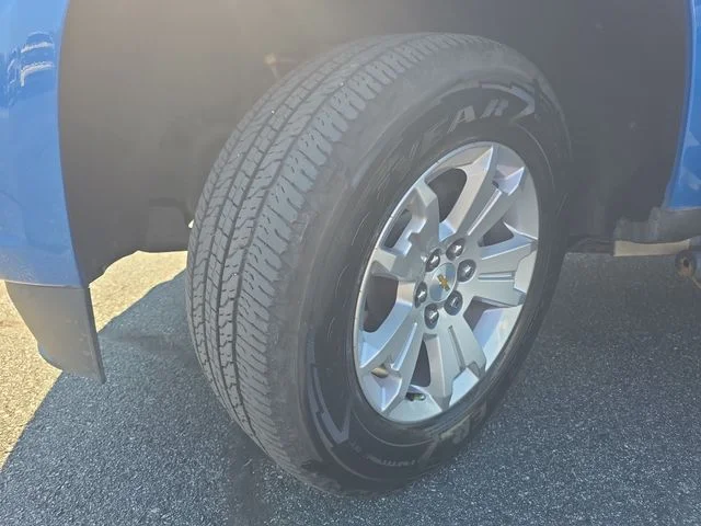 Used 2022 Blue Chevrolet LT image 33