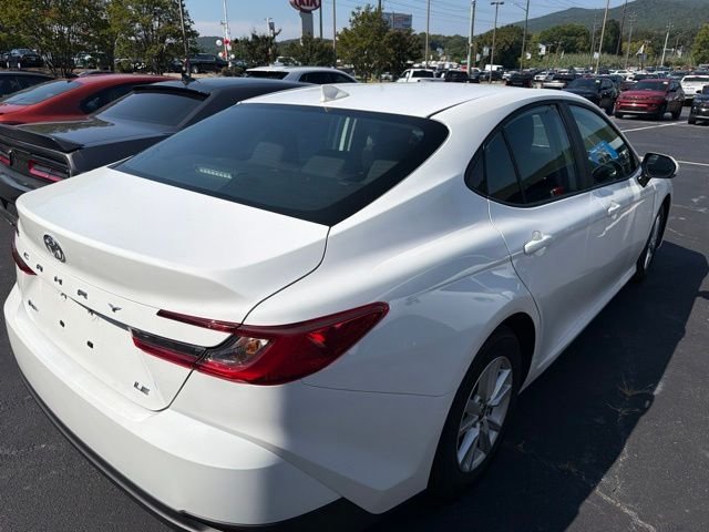 Used 2025 Ice Toyota LE image 15