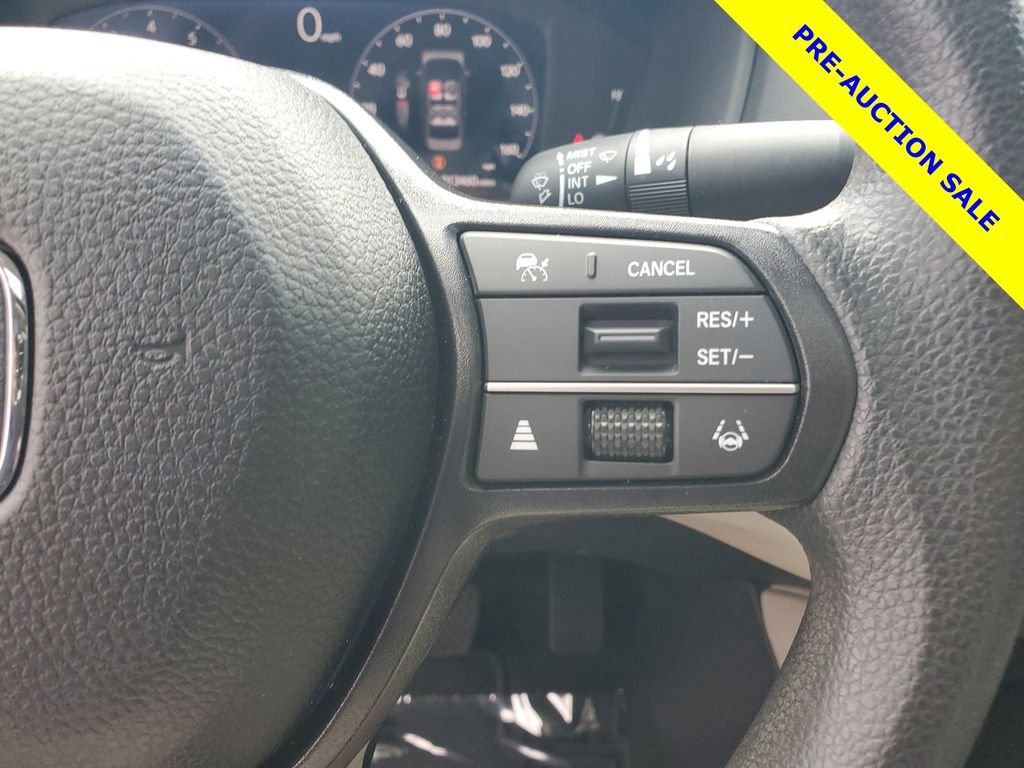 Used 2025 Gray Honda SE image 24