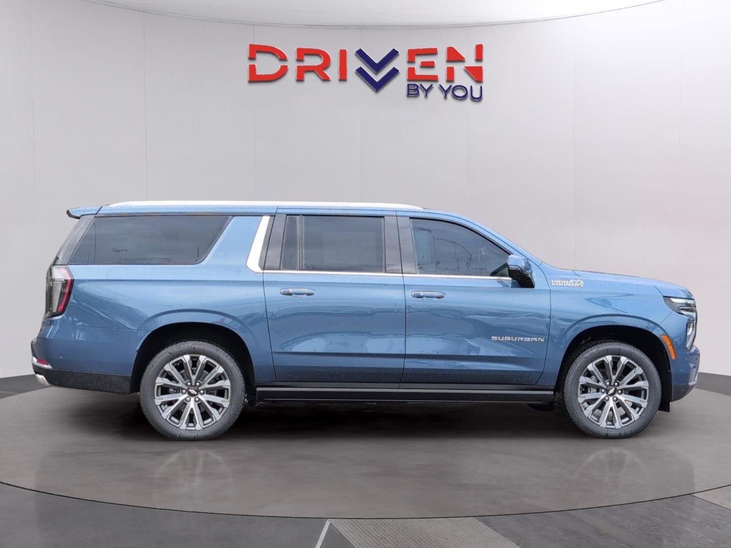 2026 Chevrolet Suburban High Country - Photo 6