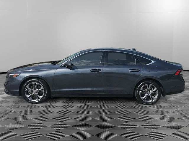 Used 2024 Gray Honda EX-L image 2