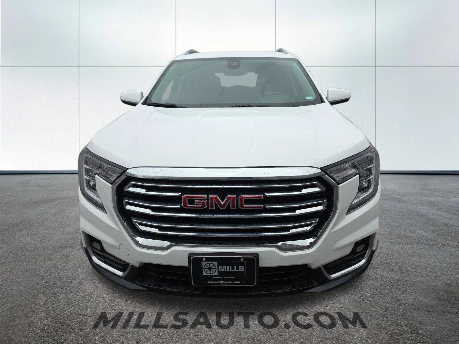 Used 2024 GMC Terrain SLT with VIN 3GKALVEG7RL314859 for sale in Baxter, Minnesota