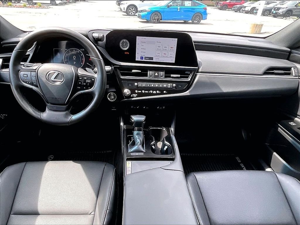 Used 2024 Black Lexus 350 image 20