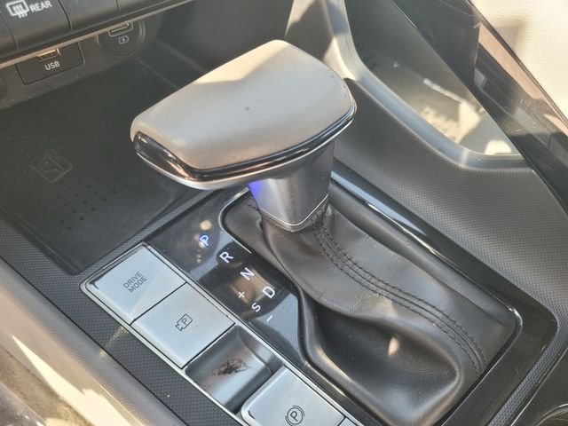 Certified Used 2021 Blue Hyundai SEL image 20