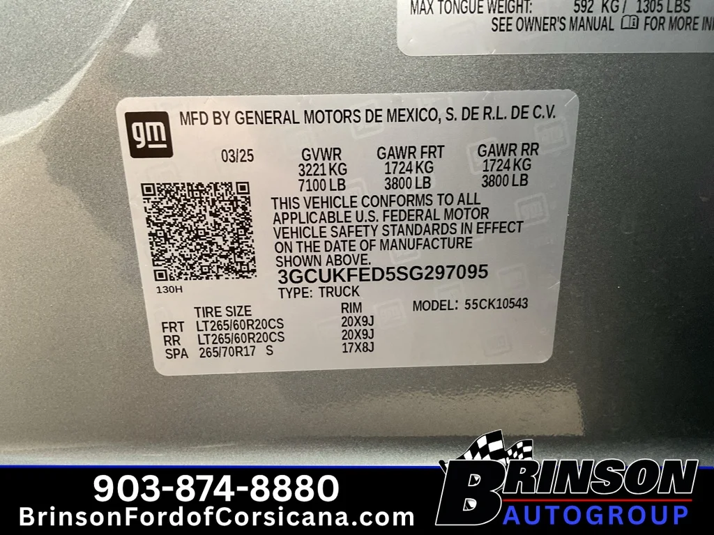 Used 2025 Sterling Gray Metallic Chevrolet LT Trail Boss image 33