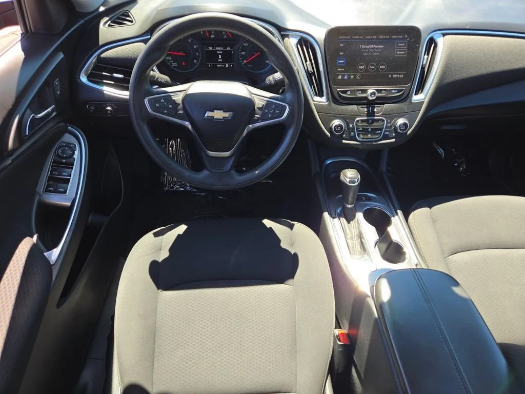 Used 2020 CAJUN RED TINTCOAT Chevrolet LT image 12
