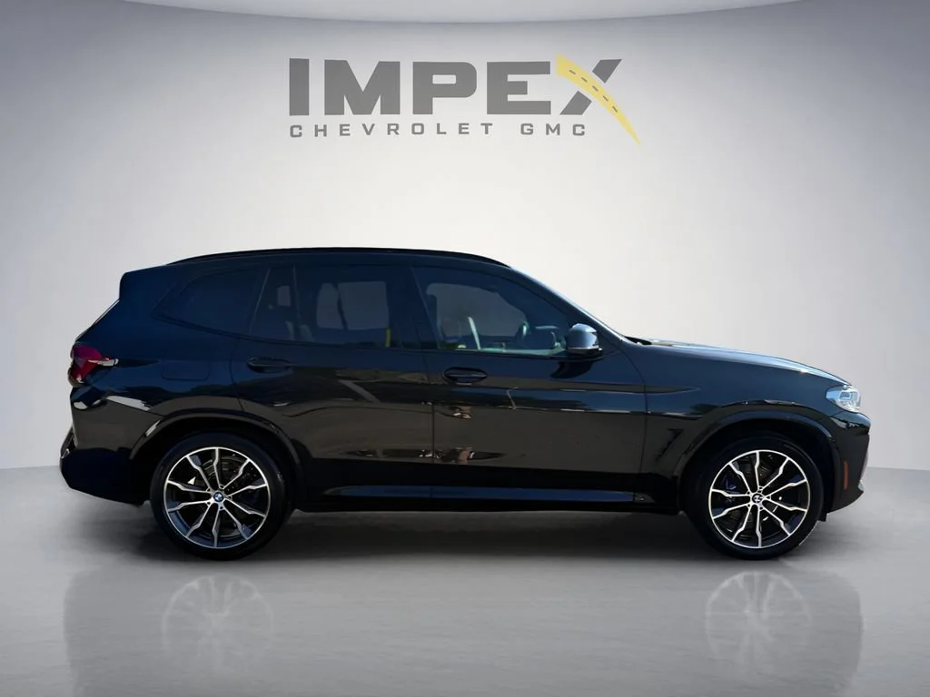 Used 2023  BMW xDrive30i image 6