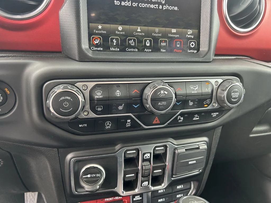 Used 2021 Black Jeep Rubicon image 25