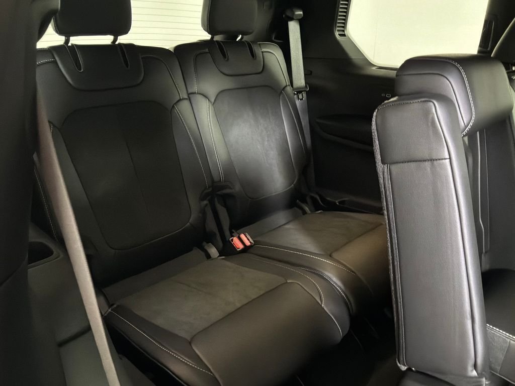 New 2026 Baltic Gray Metallic Clearcoat Jeep Altitude image 18