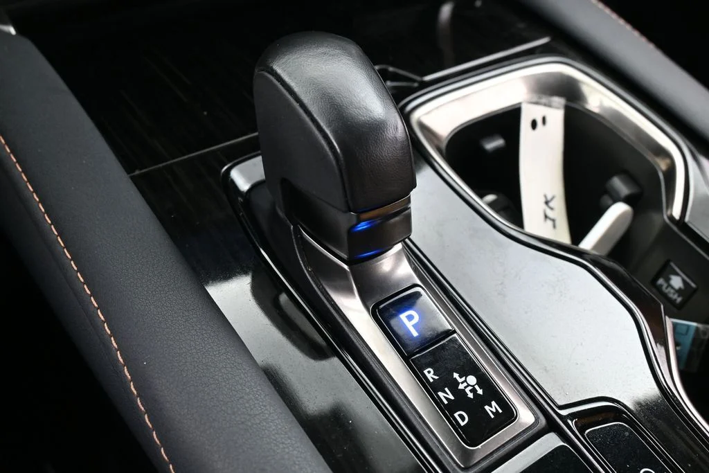 Used 2025 White Pearl Lexus 350 image 21