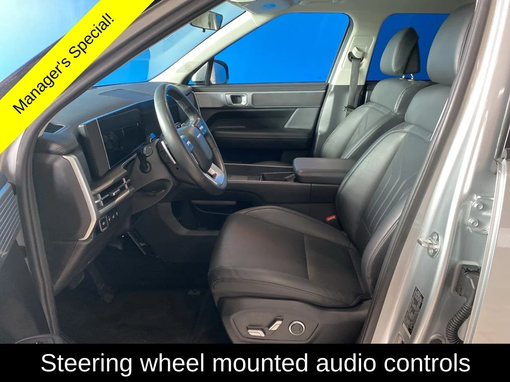 Used 2025 Silver Hyundai SEL image 10