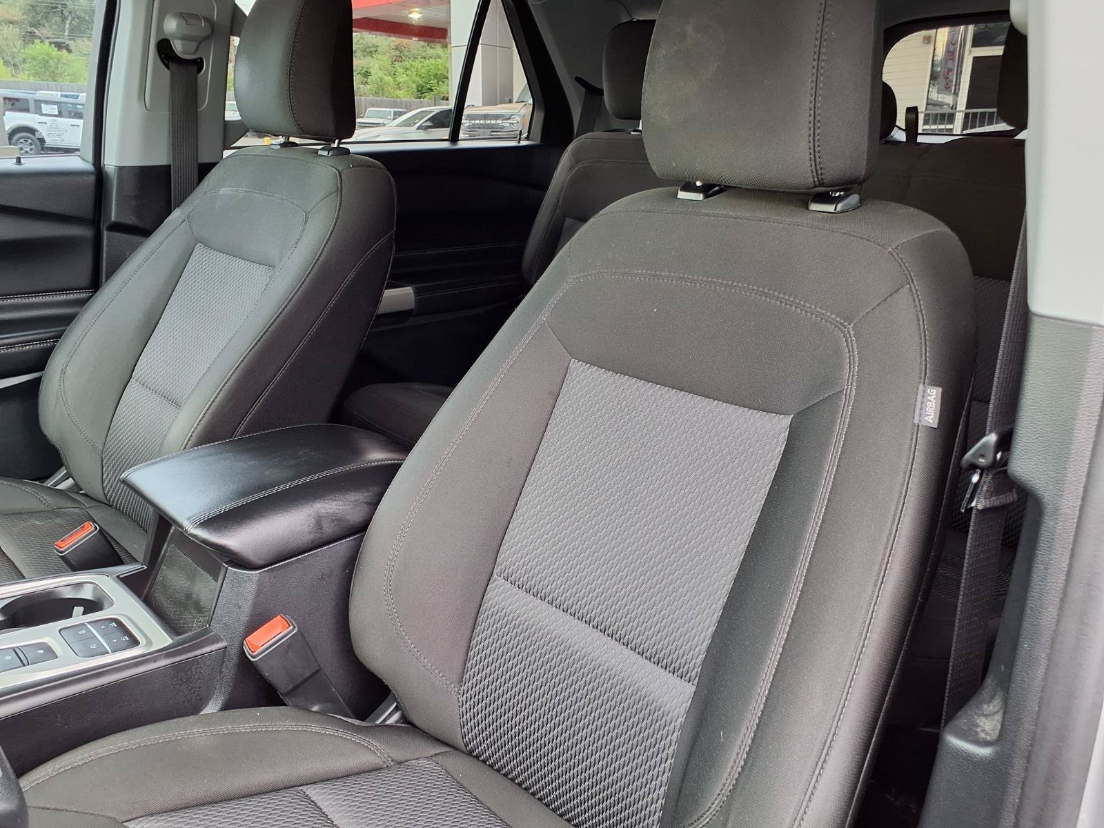Used 2024 Silver Ford XLT image 14