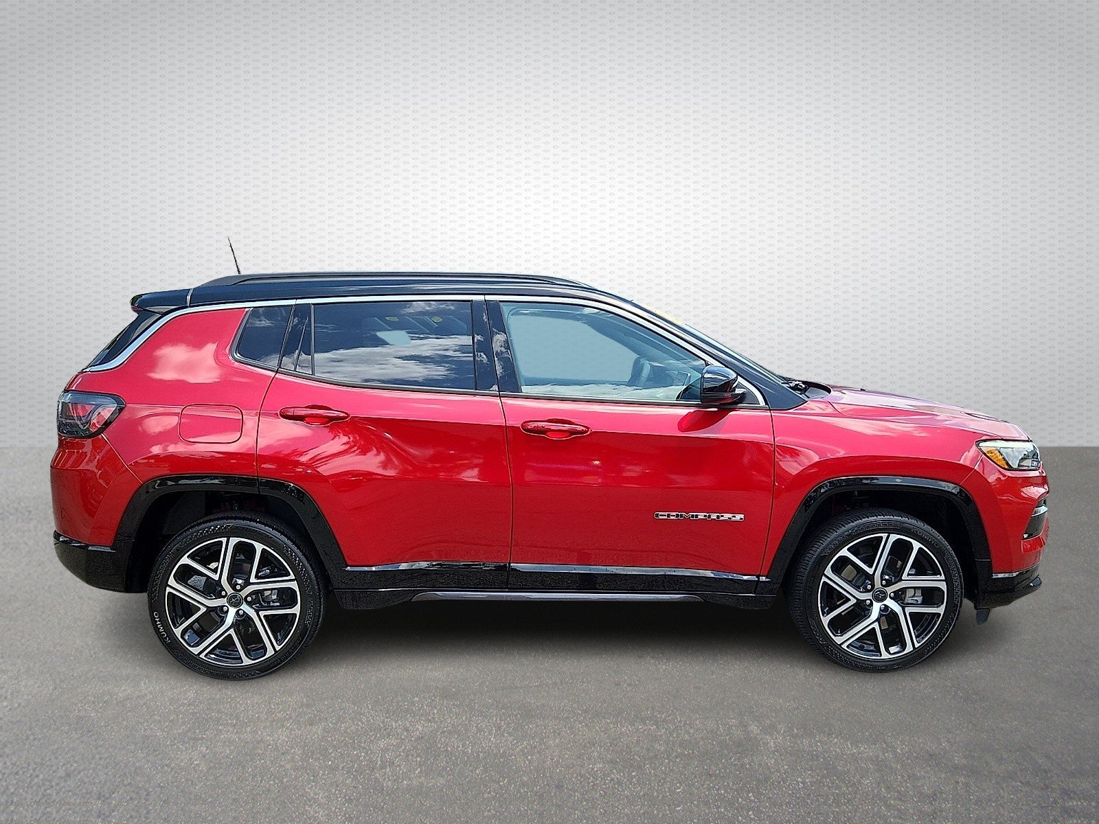 Used 2025 Red Hot Pearlcoat - PR6 Jeep Limited 4x4 image 7