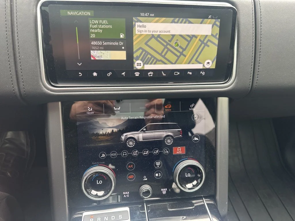 Used 2020 Borealis Black Land Rover SVAutobiography image 21