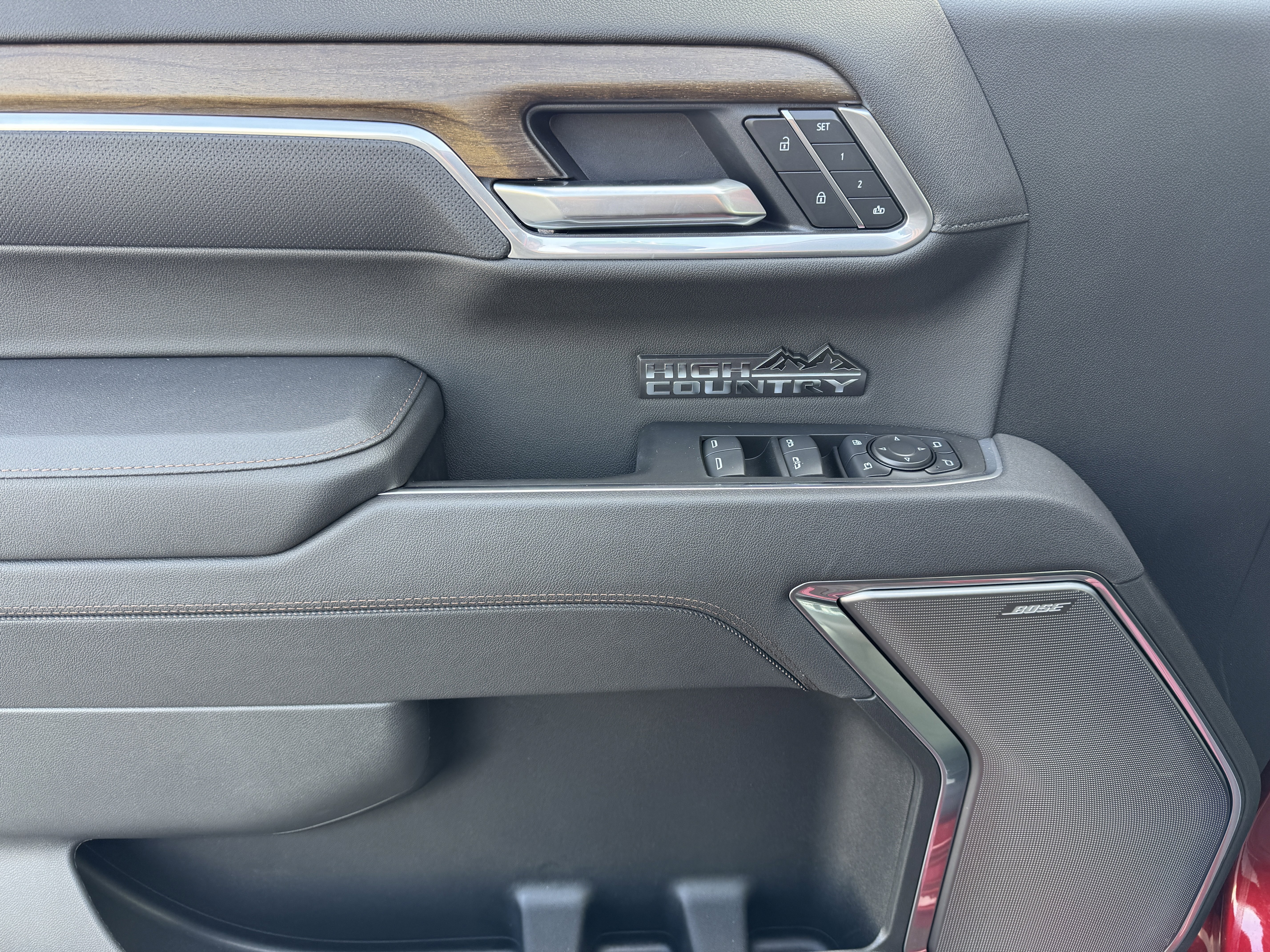 2026 Chevrolet Silverado 1500 High Country - Photo 11