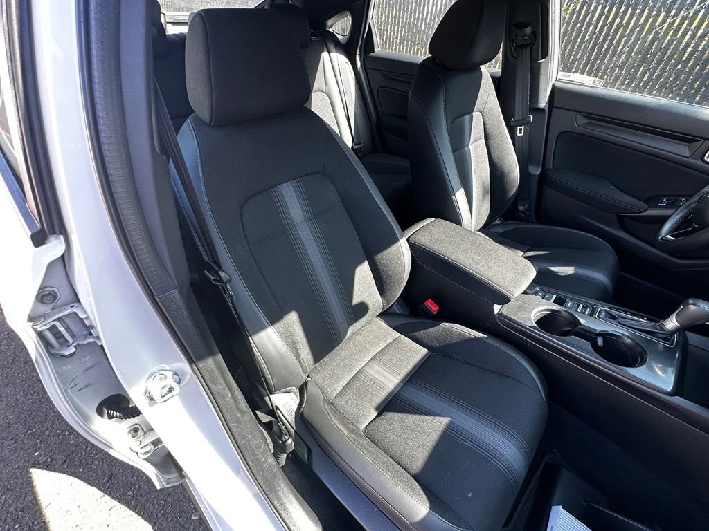 Used 2024  Honda Sport image 17
