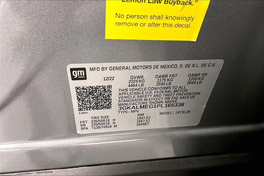 Used 2023 Silver GMC SLE image 18