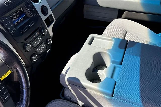 Used 2013 Gray Ford XLT image 17