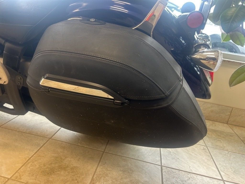 Used 2007 Blue Yamaha Motorcycle image 8