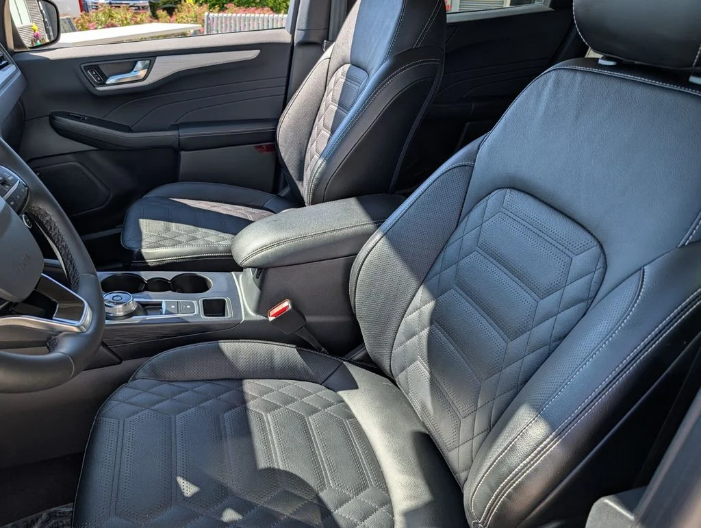 Used 2023 Black Ford Base image 10