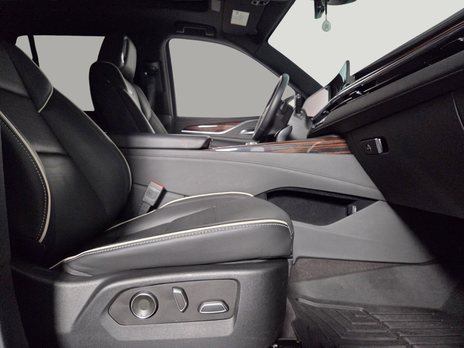 2023 Cadillac Escalade Premium Luxury - Photo 14