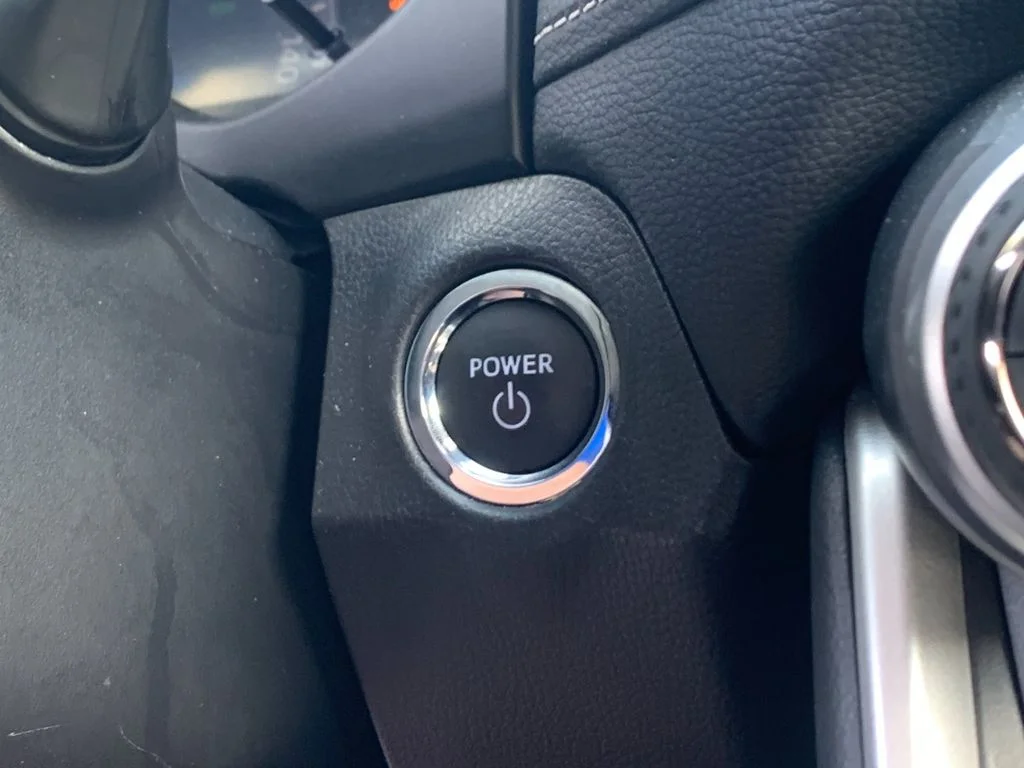 Used 2025 Silver Toyota XLE image 25