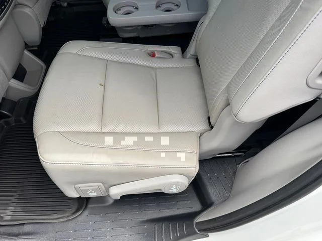 Used 2019 White Toyota Limited Platinum image 9